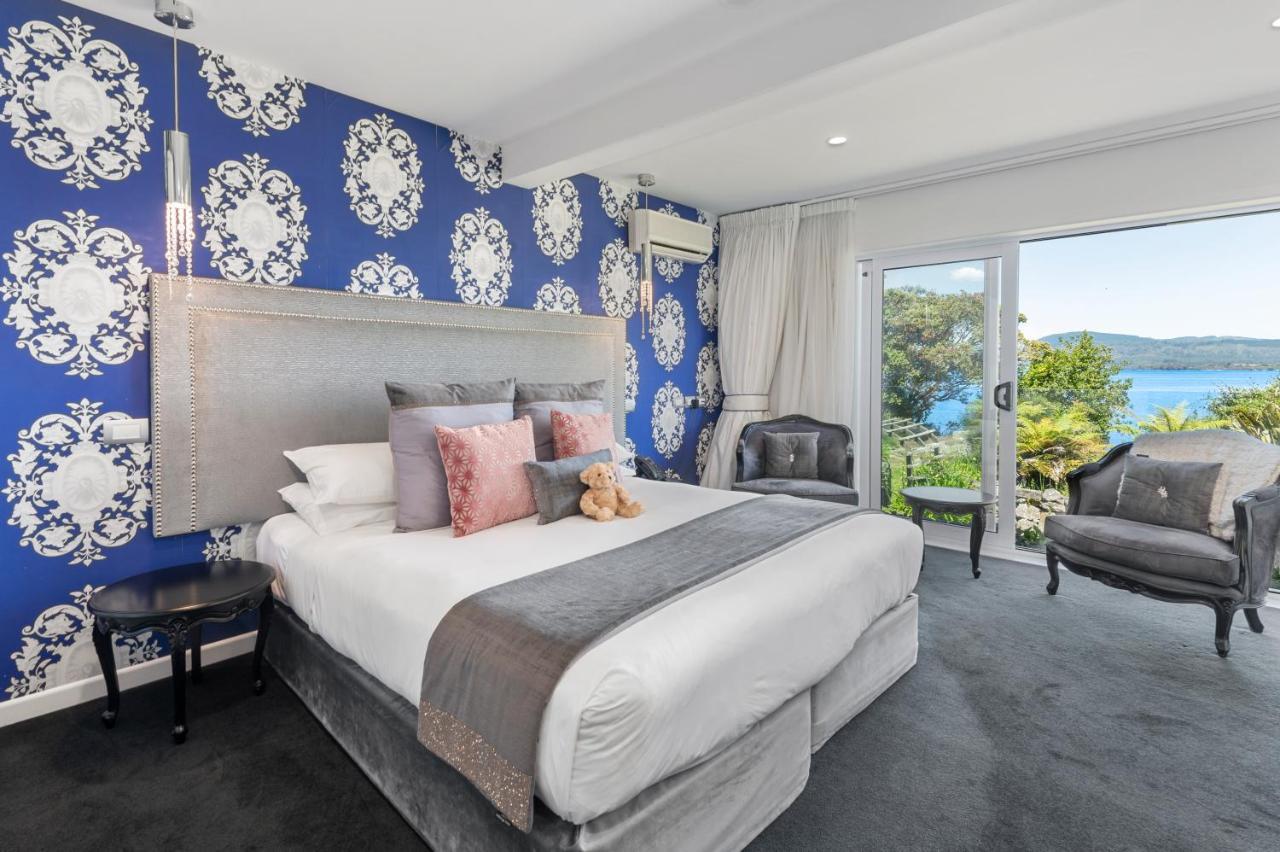 Black Swan Lakeside Hospedaje Hotel Boutique Rotorua Exterior foto